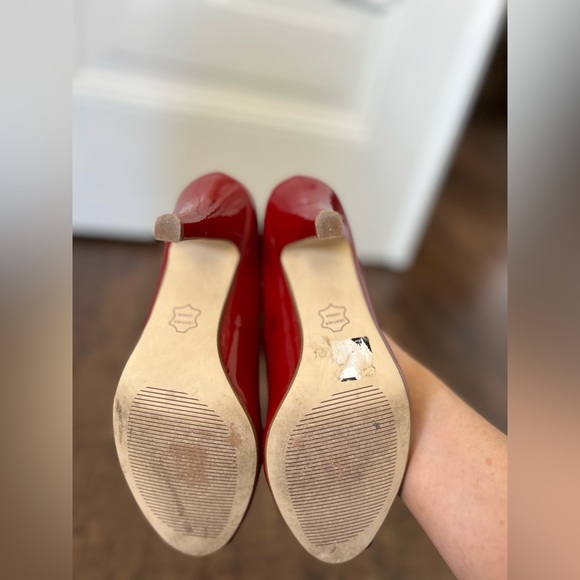 Steve Madden Leather Heels - Picture 6 of 7